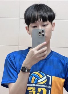 Andaman - Male adult performer in Bangkok Photo 8 of 8