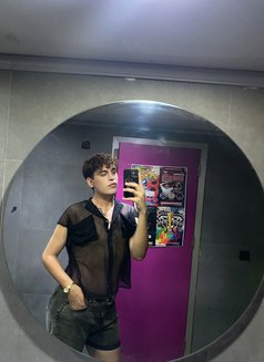 Ander - Male escort in İstanbul Photo 3 of 7