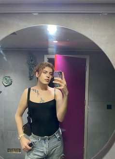 Ander - Male escort in İstanbul Photo 4 of 7