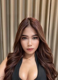 Andini - escort in Bali Photo 9 of 13