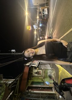Andrea - escort in Manila Photo 3 of 3
