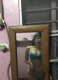 Andrea make you happy🥵 - escort in Manila Photo 2 of 4