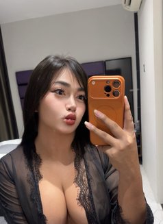 Andrea - Transsexual escort in Kuala Lumpur Photo 18 of 26
