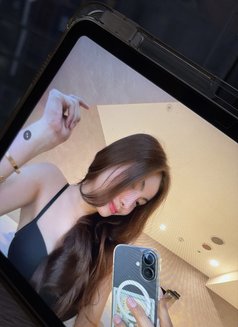 Andrea (just arrived) - escort in Taipei Photo 13 of 13