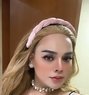Andrea Ladyboy - Transsexual escort in Jakarta Photo 9 of 14