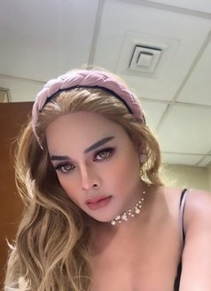 Andrea Ladyboy - Transsexual escort in Jakarta Photo 10 of 14