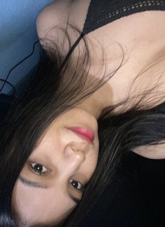 Areiane Meet,Cumshow - Transsexual escort in Manila Photo 14 of 14