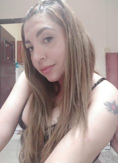 Andrea - puta in Abu Dhabi Photo 10 of 12