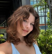 Andrea - escort in Singapore