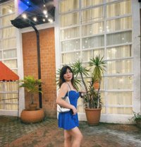 Andrea Tovar - puta in Manila