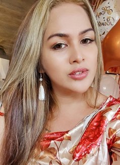 Andrea23 - puta in Hong Kong Photo 2 of 4