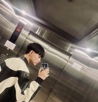Andrei - Male escort in Manila