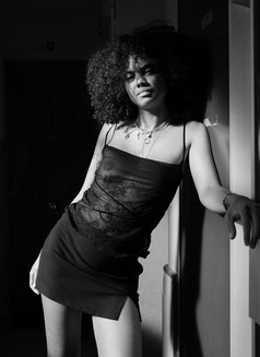 Andreina - escort in Maspalomas Photo 1 of 2