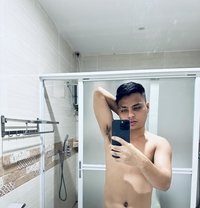 Andrew Frix - Acompañantes masculino in Singapore