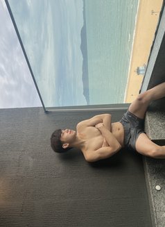 Andrew - Acompañantes masculino in Bangkok Photo 4 of 4