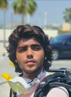 Andrew - Male escort in Dubai Photo 1 of 6