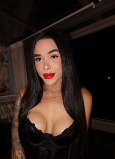 Andreza - Transsexual escort in Paris Photo 4 of 7