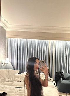 Andreza Sexy - Transsexual escort in Paris Photo 17 of 17