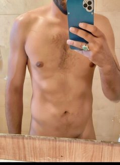 Andy - Male escort in Mysore Photo 1 of 1