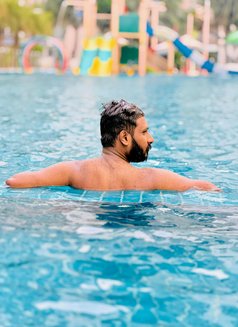 Andy - Male dominatrix in Lucknow Photo 1 of 1
