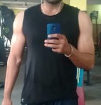 Andy - Acompañantes masculino in New Delhi