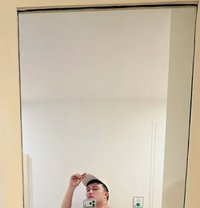 Andy Lee - Male escort in Makati City