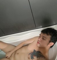 Andy Lee - Male escort in Taipei Photo 5 of 11
