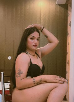 Andy Roy - Transsexual escort in Jaipur Photo 6 of 8