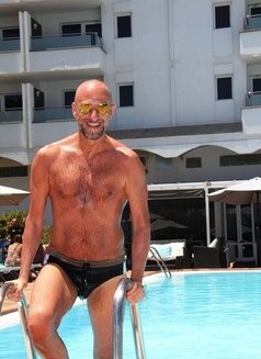 ANDYXXL now in Milan - Male escort in Milan Photo 1 of 10