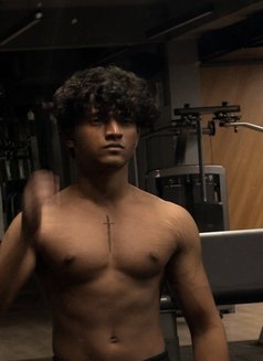 Aneek - Male adult performer in Noida Photo 1 of 4