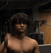 Aneek - Male adult performer in Noida