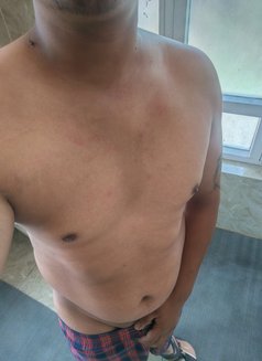 Moto L@Do - Male escort in Kathmandu Photo 1 of 1