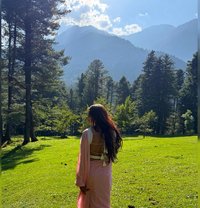 Aneet kaur professional service banglore - puta in Bangalore