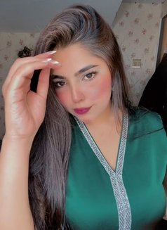 Angali - escort in Dubai Photo 2 of 6