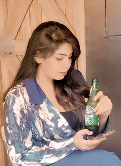 Angali - escort in Dubai Photo 4 of 6