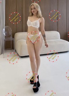 ANGELINA 21yo YOUNG - escort in Abu Dhabi Photo 1 of 7
