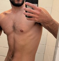 Angel 22 Cm Latino - Male escort in Muscat