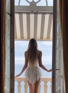 Angel A - escort in Cannes Photo 2 of 13