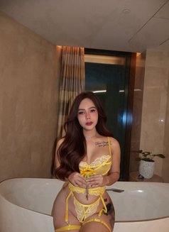 Angel Barbie - Transsexual escort in Manila Photo 1 of 23