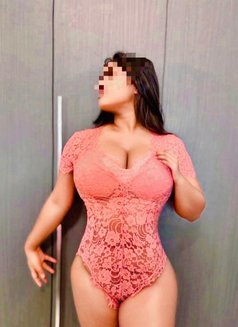 Angel busty fantasy Indian - escort in Dubai Photo 4 of 6