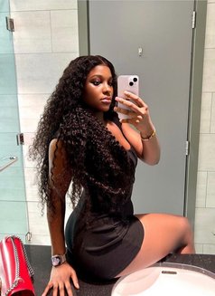 Angel Cesca - escort in Dubai Photo 1 of 4