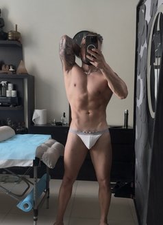 Angel - Male escort in Dubai Photo 2 of 5