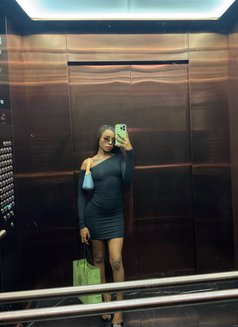 Angel Ebony Petite Escort - escort in Dubai Photo 8 of 10