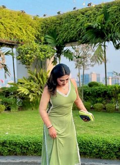Angel Escort Service - puta in Dhaka Photo 5 of 7