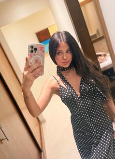 Angel - escort in Dubai Photo 5 of 18