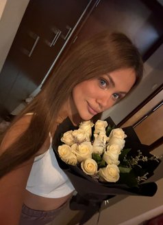 Angel - escort in Dubai Photo 7 of 18
