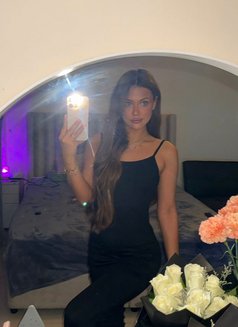 Angel - escort in Dubai Photo 15 of 18