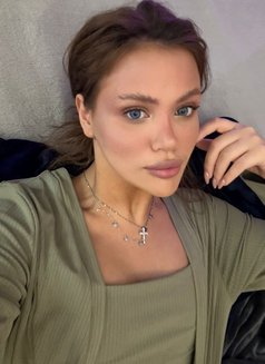 Angel - escort in Dubai Photo 3 of 18