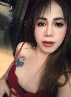 Aubrey - Transsexual escort in Jeddah Photo 4 of 4