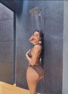 Angel - puta in Doha Photo 1 of 1